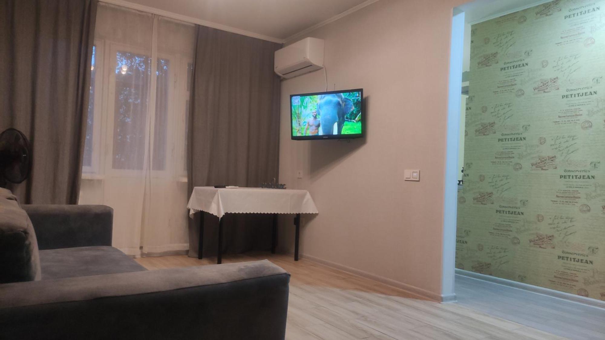 Apartment Near City Center On Peremohy Avenue 46 Černihiv Esterno foto